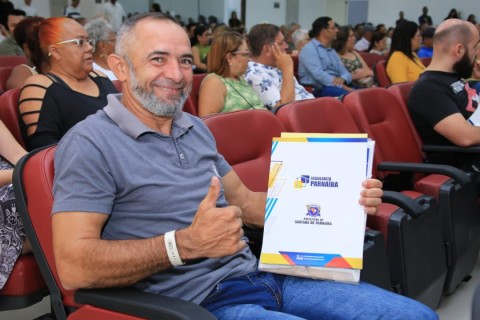 Prefeitura de Santana de Parnaíba entrega 1,5 mil escrituras e lidera ranking de regularização fundiária na Grande SP