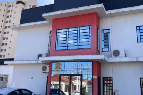 Polícia apura criação de pornografia com ia usando rosto de alunas em sp