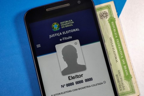 Jandira abre atendimento para regularização de título de eleitor