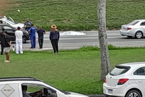 Homem morre atropelado por carreta na Castelo Branco, em São Roque